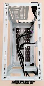 PCケース CoolerMaster NR200 ホワイト Mini-ITX/Mini-DTX用 両サイドメッシュ