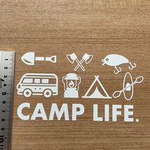 243. 【送料無料】 CAMP LIFE. キャンプ カッティングステッカー バス ランタン テント アウトドア 【新品】_画像3