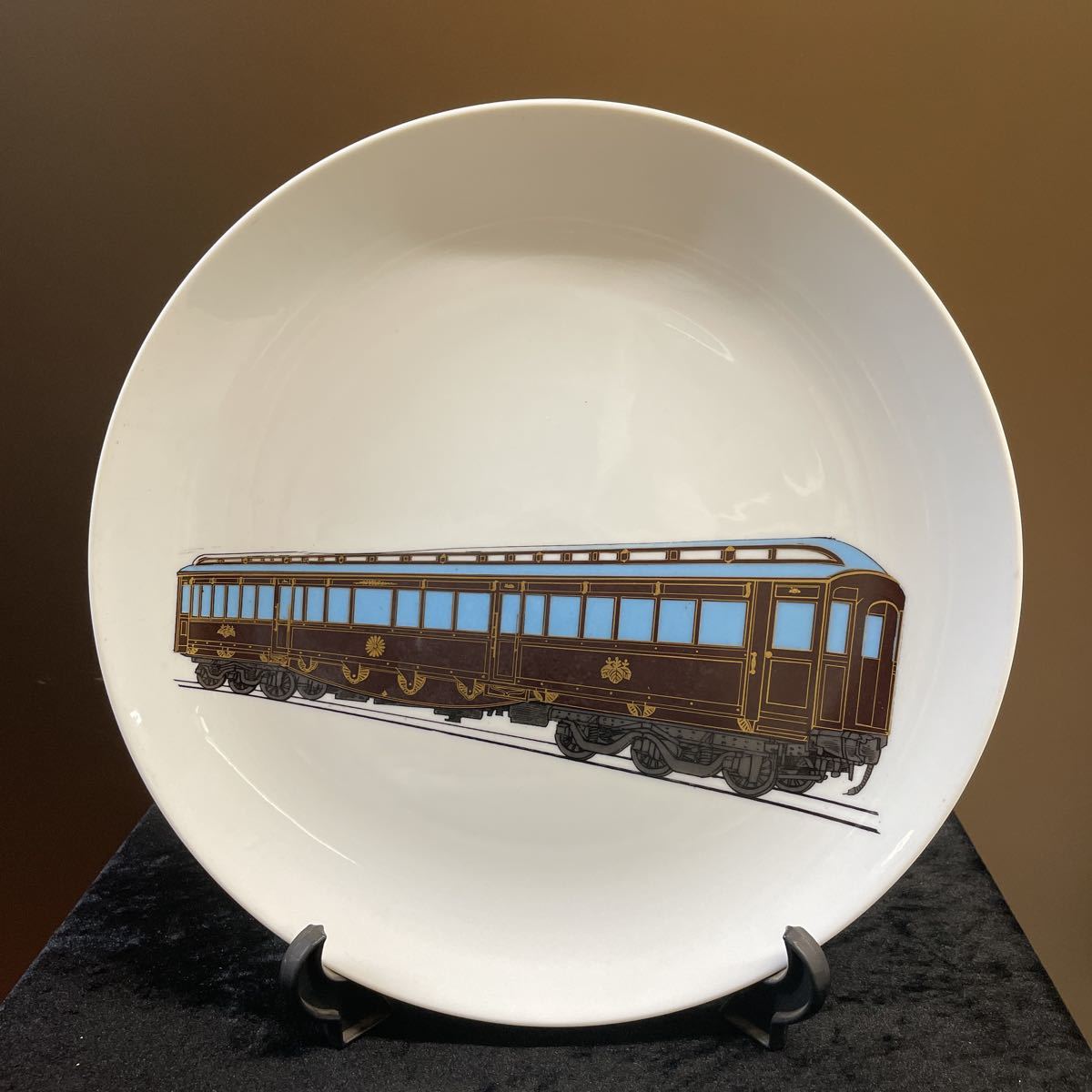 当店在庫してます! 日本国有鉄道 鉄火鉢 五徳 国鉄時代の火鉢 鉄道