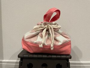 【洗える保温・保冷シート付き】お弁当箱入れ