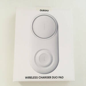 Galaxy WIRELESS CHARGER DUO PAD SAMSUNG 純正 ワイヤレス充電器　