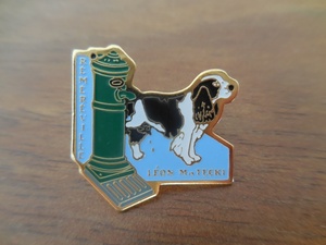 フランス☆古いピンズ 【REMEREVILLE】ピンバッジ ピンバッチ PINS 犬 いぬ イヌ