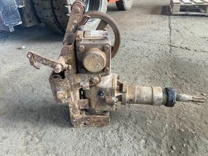 トラクター　PTO プーリー　交換機　変換機　シャフト駆動をベルト駆動に　周りますが渋いので業者さんのみお願いします