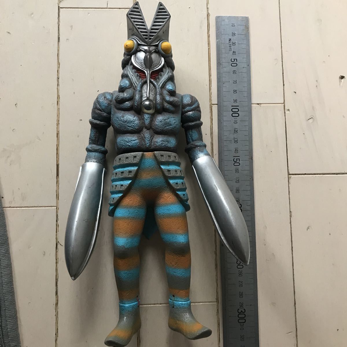 バルタン星人 ビッグサイズ63センチ www.cafe-luitpold.de