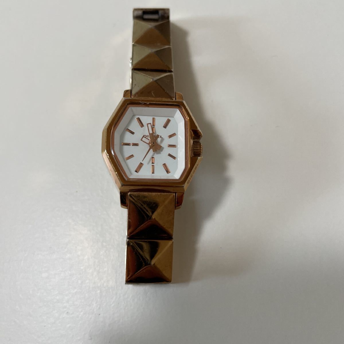 注目の Tory Burch スマートウォッチ トリーバーチ Bluetooth5.0
