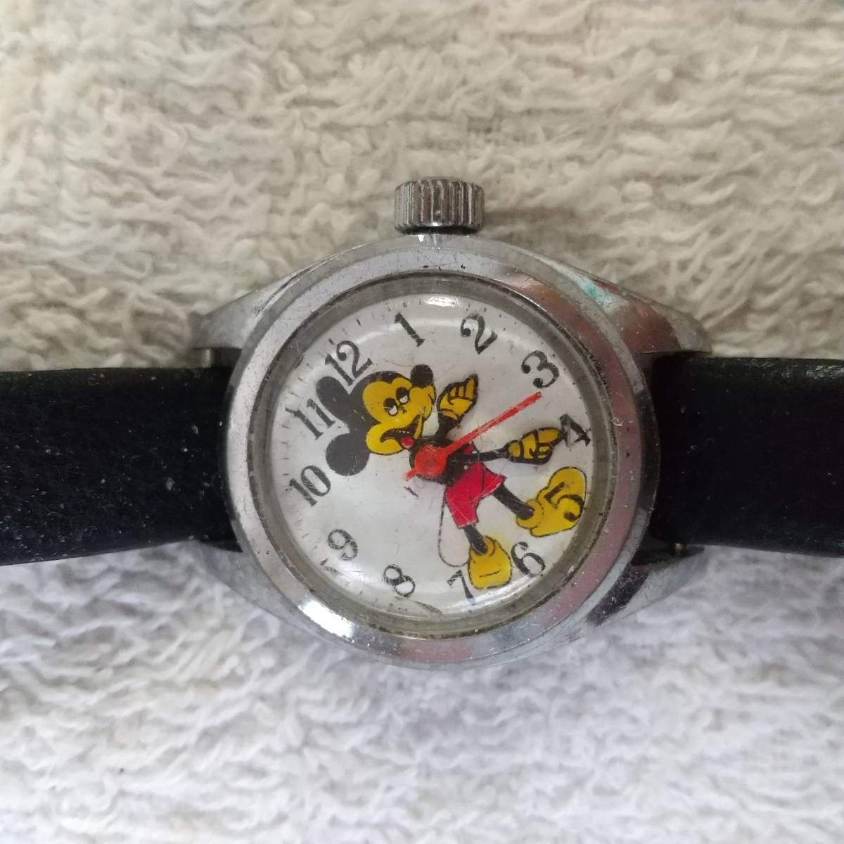 ヤフオク! -ディズニー 腕時計 手巻きの中古品・新品・未使用品一覧