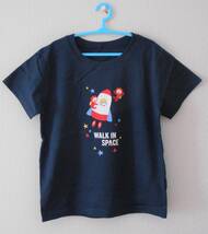 【新品】キッズ　Tシャツ　１３０ｃｍ　ネイビー　綿１００％　宇宙船　男の子_画像1