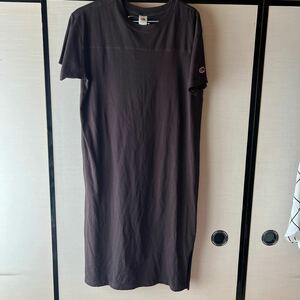 新品　未使用　FRUIT OF THE LOOM Tシャツワンピース　ブラウン