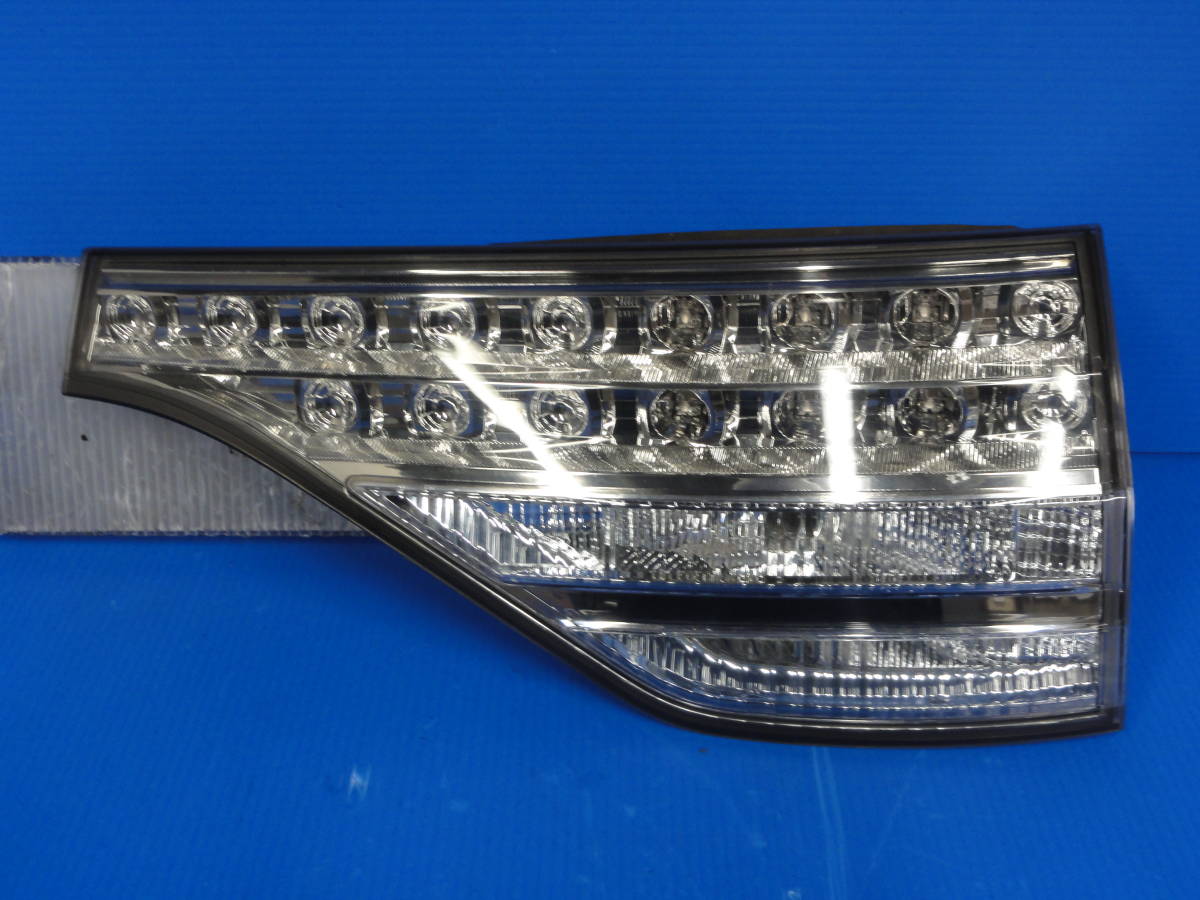 トヨタ エスティマ ハイブリッド AHR20 純正リアテールランプ 中古品 Yahoo!オークション -「エスティマ ハイブリッド ahr20」(テール