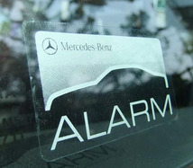 Mercedes Benz ベンツ 純正 ALARM アラーム セキュリティラベル ステッカー 内貼り 【２枚セット】 【送料無料】_画像2