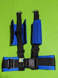 yo. safety junior seat auxiliary belt. paul (pole) guarantee .shon. blue 