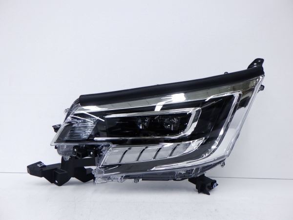 トヨタ グランエース 純正 GDH30W ラジェータグリル53102-26030 | www
