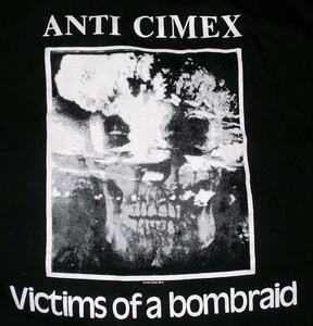 ★アンチ サイメックス Ｔシャツ ANTI CIMEX VICTIMS OF A BOMBRAID 黒-M 正規品 80's SWEDISH ハードコア AT THE GATES DRILLER KILLER