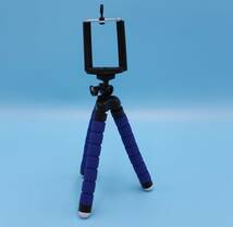 青色スマホ用三脚+ホルダーiphoneアンドロイドデジカメスタンドモバイル アイフォン クネクネ三脚自由雲台 耐荷重約1.0kg_画像4