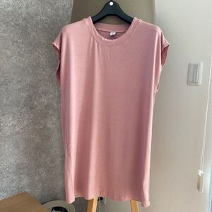 ヨガウェア トップス ロング丈 バックオープン 長め 半袖 チュニック ヨガ ピラティス レーヨン