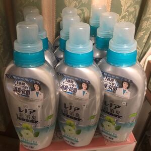 レノア 超消臭1WEEK 柔軟剤 フレッシュグリーン 本体 530ml 9個セット(合計4770ml) 新品未開封