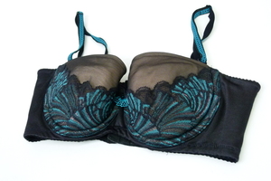 ! maru ko correction ka Lee yu strap less bra C70 mail blue!