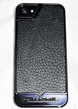 ★MASERATI★マセラッティiPHONE5 CALANDRA BLACK LEATHER アイホン５の黒の部分レザーカバー_画像2