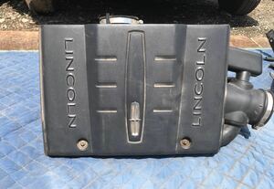 US フォード リンカーン　ナビゲーター　エンジンカバー エアインテークホースパイプダクト 共鳴器ボックス