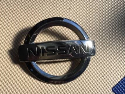日産 エンブレム 3U0 直径11cm