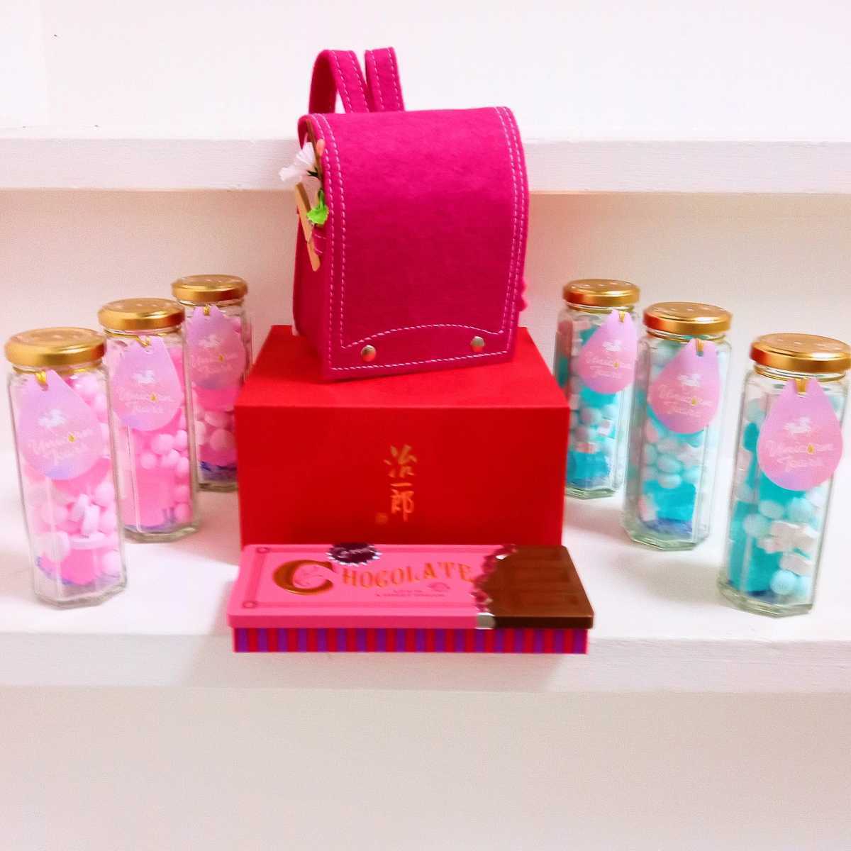 지이치로의 사랑스러운 빨간 상자 귀여운 핑크색 펠트 수제 책가방 맛있는 라무네 & 캔디 유니콘 눈물 초콜릿 통, 핸드메이드 아이템, 내부, 잡화, 장식, 물체