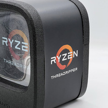 ★新品★ CPU AMD Ryzen Threadripper 1950x CPU コア数 16 スレッド数 32 最大ブースト・クロック 最大 4.0GHz _画像4