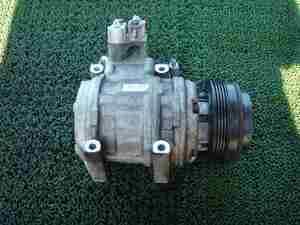 * RZH102V 100 series Hiace air conditioner compressor 447200-0348 331145JJ