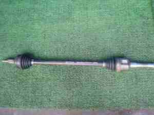 * RG33S Voyager front drive shaft right 320728JJ