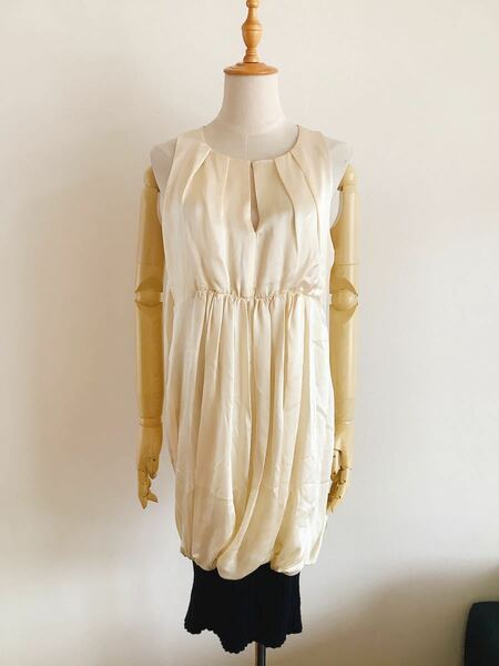 【ATOS LOMBARDINI】アトスロンバルディーニ　シルク　絹　ワンピース　ドレス　アイボリー　44/Mサイズ程度