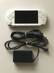 PSP-2000 [セラミックホワイト] ☆良品☆