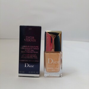新品★ディオール Dior ヴェルニ 331ミネラルピーチ ネイル