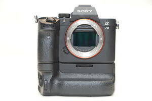 Sony α7 III ILCE-7M3 + VG-C3EM ソニー アルファ フルサイズ ミラーレス カメラ グリップ・チャージャー付 中古