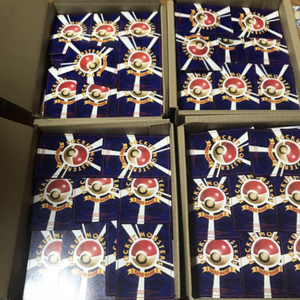 ポケカ 旧裏新裏面 Old Pokemon Cards Vintage 1st Edition 初版 大量セット キラカード 旧裏面 引退品 約2000枚