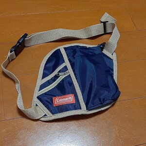 Coleman コールマン 斜め掛けバック へ ペットボトル入れありバック