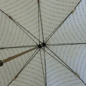 ●A-772●CELINE セリーヌ 長傘 雨傘 ベージュ ドット 水玉 手開き式 中古の画像4