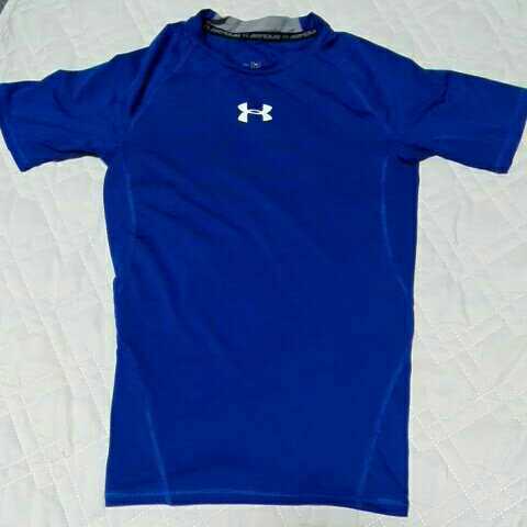 UNDER ARMOUR 半袖シャツ SM 〈15〉