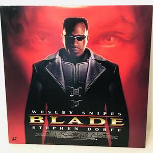 【LD】BLADE　ブレイド　LD1枚　121分　ウェズリー・スナイブス(盤面 /ジャケ : NM / NM ) 