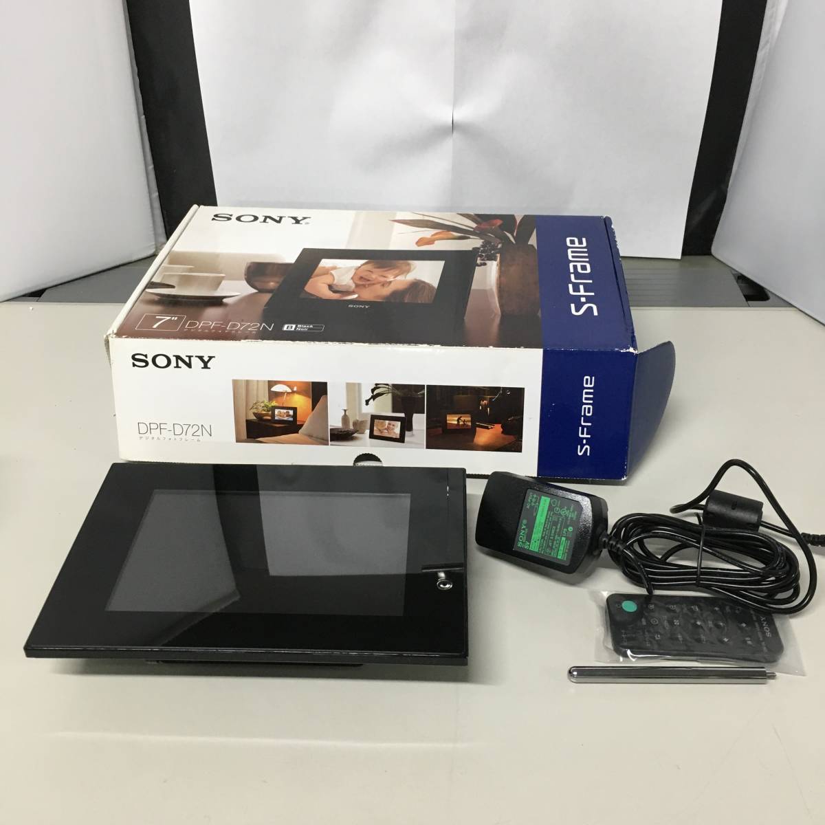 メール便送料無料対応可】 SONY DPF-X75 S iauoe.edu.ng