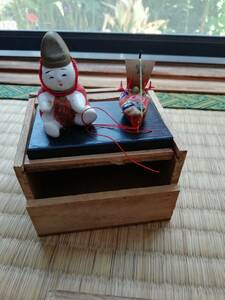 人形　古い物です　レトロ　アンティーク　和風　antique　日本人形　小さい　ミニ　ミニチュア　