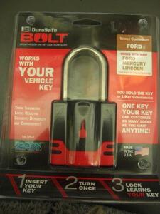  car key . form memory BOLT lock pad lock ( south capital pills ) FORD type 