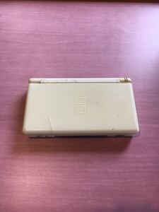 DS ライト クリスタルホワイト 本体