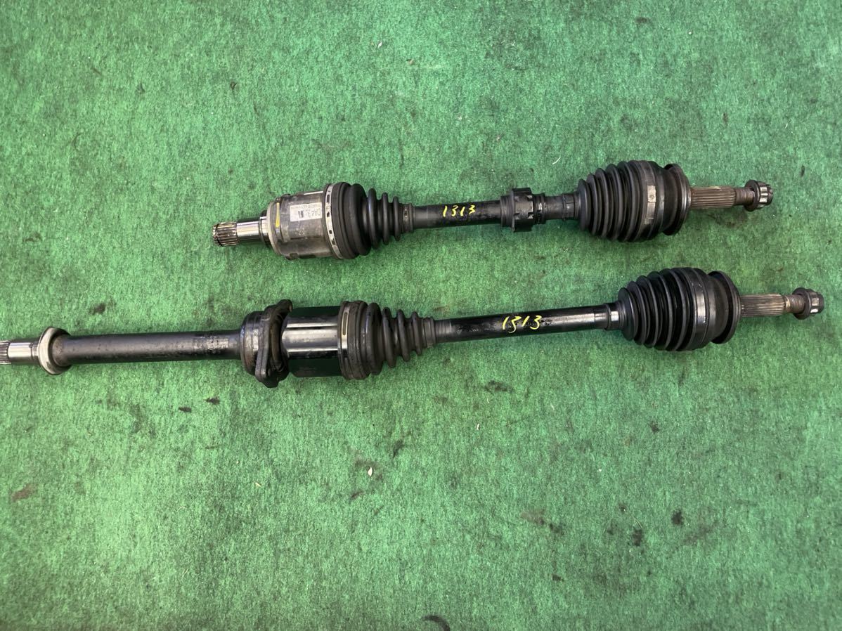 国内優良メーカー各社 リビルトドライブシャフト 助手席側 トヨタ 1999年07月〜 4200cc コースター TOYOTA HDB50