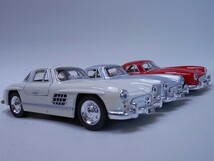 KINSMART 1954 Mercedes Benz 300SL Coupe 1/36 ダイキャストミニカー ベンツ クーペ シルバー_画像5