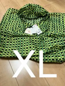 UNIQLO マルニ　ポケッタブルパーカー　XL ダークグリーン