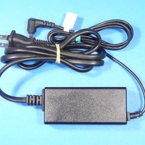 送料無料 Panasonic互換 ネットワークカメラBB-HCMシリーズ用 ACアダプタ(PQLV202JP PSLP1242 代用) DC12V 即決 管M