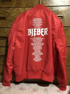 極美品　H&M JUSTIN BIEBER ナイロン　ジャケット　赤　レッド　ジャスティンビーバー　エイチアンドエム　サイズXL パーパスツアー　2017