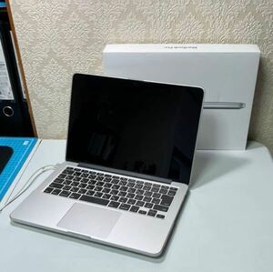 MacBook Pro Retinaディスプレイ 2400/13.3 ME865J/A 