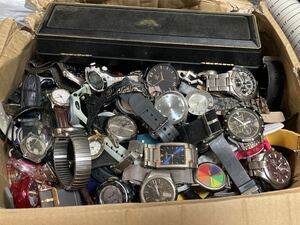 時計 ジャンク まとめ売り 大量セット SEIKO CITIZEN セイコー CASIO シチズン 自動巻き 手巻き 機械式 クォーツ 300個以上 腕時計