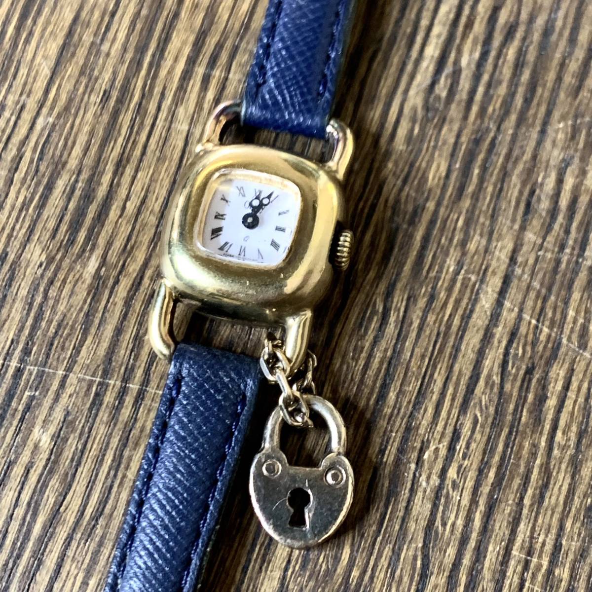 良品‼️オブレイ ハンドメイド 銀無垢(ヴェルメイユ) レディース 腕時計 クリアランス通販売