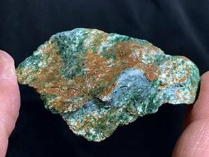 緑雲母・22g（モザンビーク産鉱物標本）